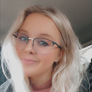 Meet your Posher, Kallene